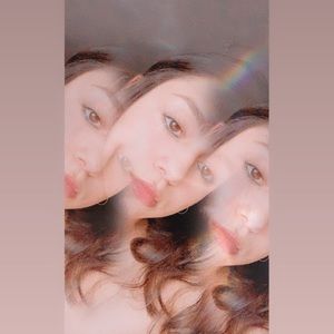 Meet your Posher, Daniela